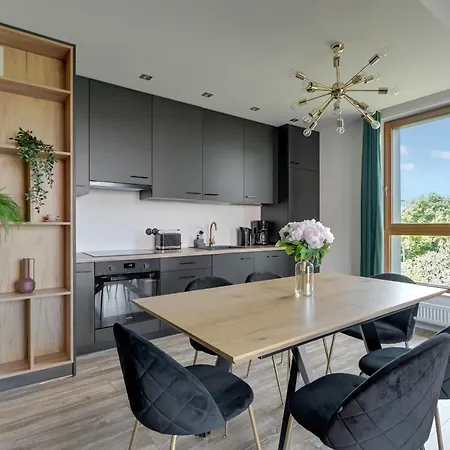 Apartament Front Park With Parking By Lion