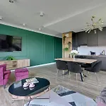 Apartamento Front Park With Parking By Lion *